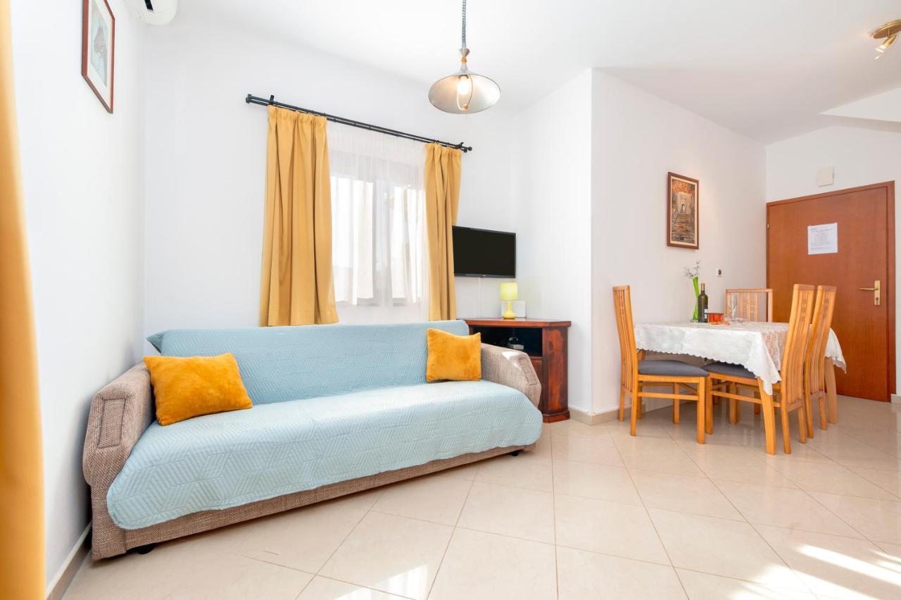 Villa Mara Rovinj Exterior photo